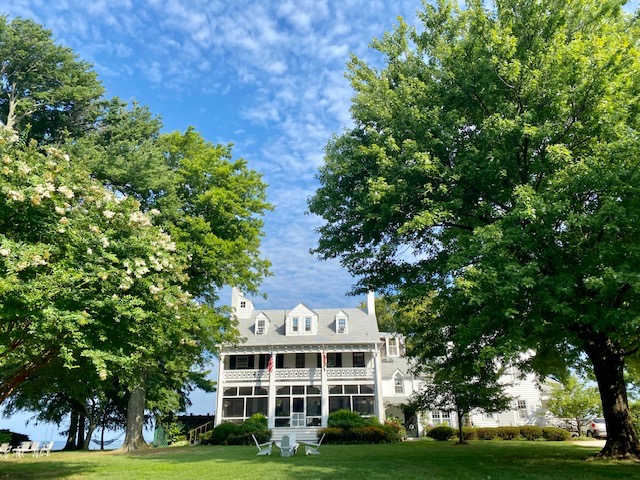 Wades Point Inn On The Bay - Event Venue in McDaniel, Maryland