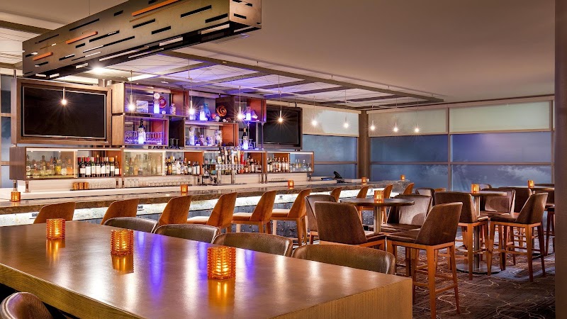 Luminous Restaurant and Lounge - Event Venue in Chesapeake, Virginia