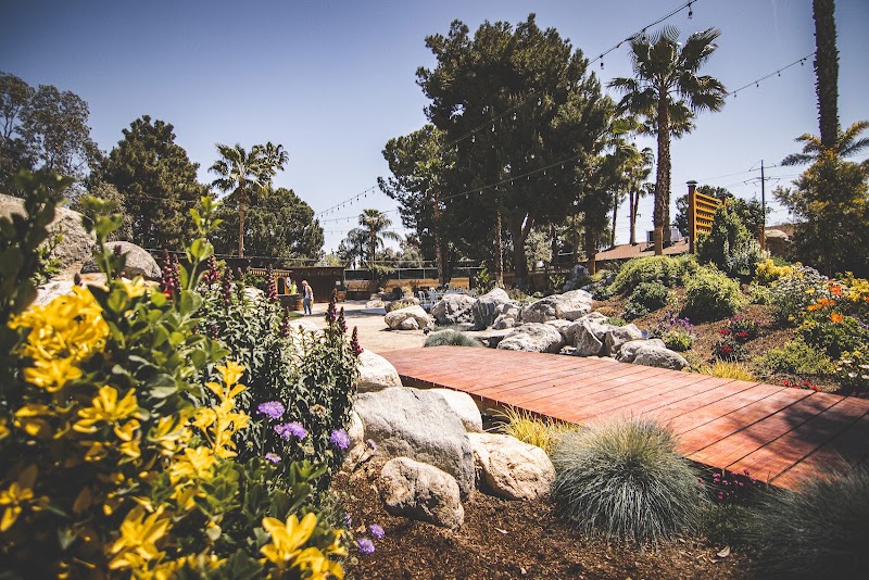 Younger Gardens - Event Venue in Bakersfield, California