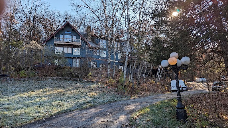 The Birdhouse Inn - Event Venue in Arena, Wisconsin