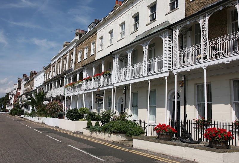 Hamiltons Boutique Hotel - Accommodation & Tea Room - Southend on Sea - Event Venue in Southend-on-Sea, England