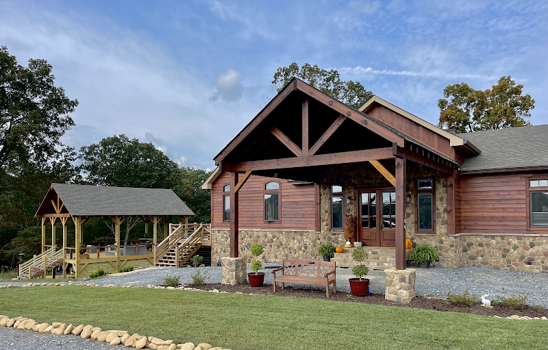 Dogwood Inn - Event Venue in Blue Ridge, Georgia