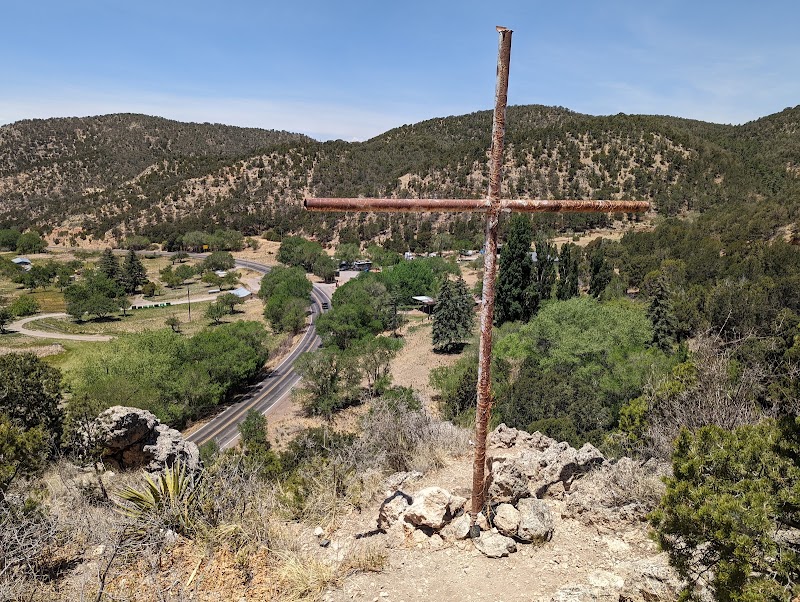 Cloud Climbing Railroad Cabin and RV Park - Event Venue in High Rolls, New Mexico