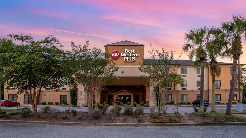 Best Western Plus Daphne Inn & Suites - Event Venue in Spanish Fort, Alabama