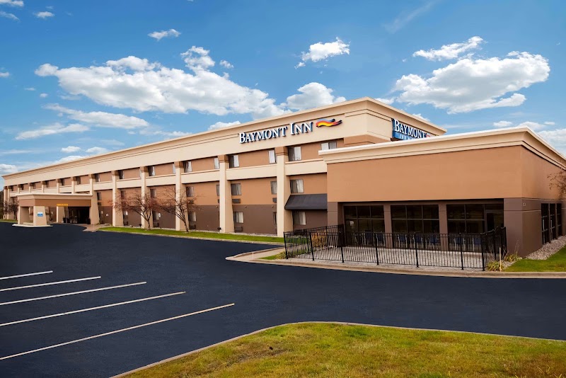 Baymont by Wyndham Traverse City - Event Venue in Traverse City, Michigan