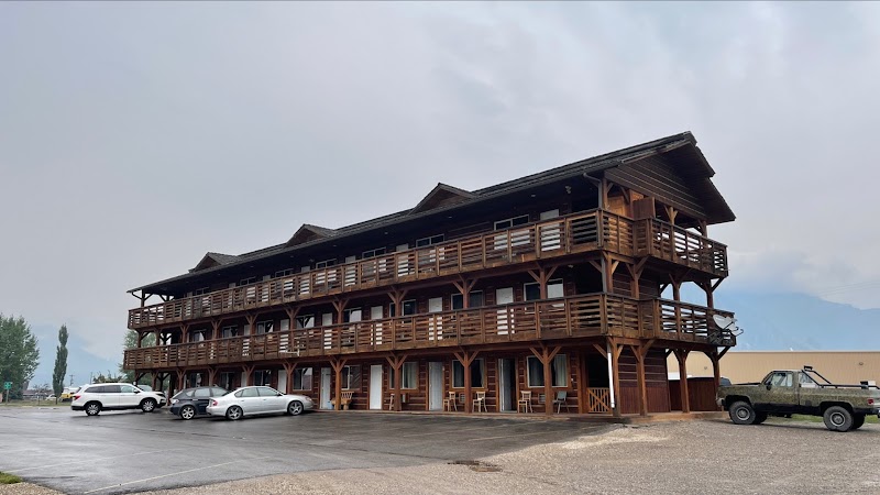 Bull Moose Lodge & Saloon - Event Venue in Alpine, Wyoming