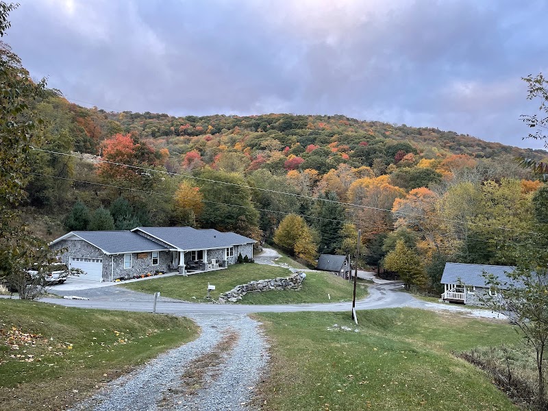 RUSKAMP RETREAT OF THE HIGHLANDS - Event Venue in Banner Elk, North Carolina