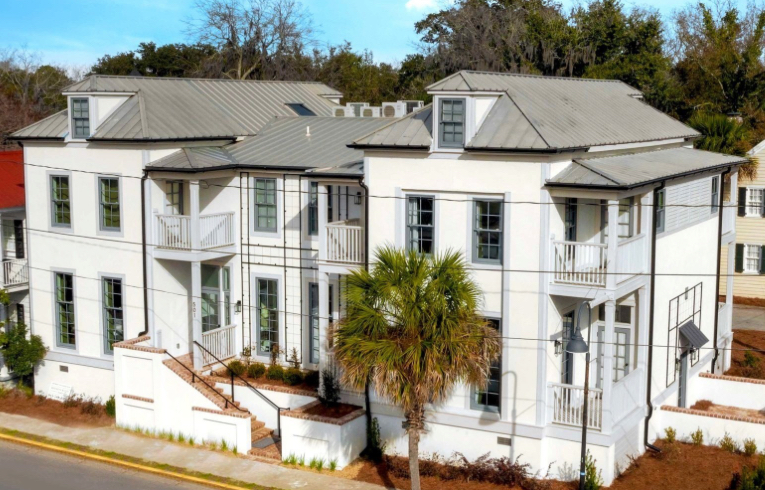 The Emerald Stays - Event Venue in Beaufort, South Carolina