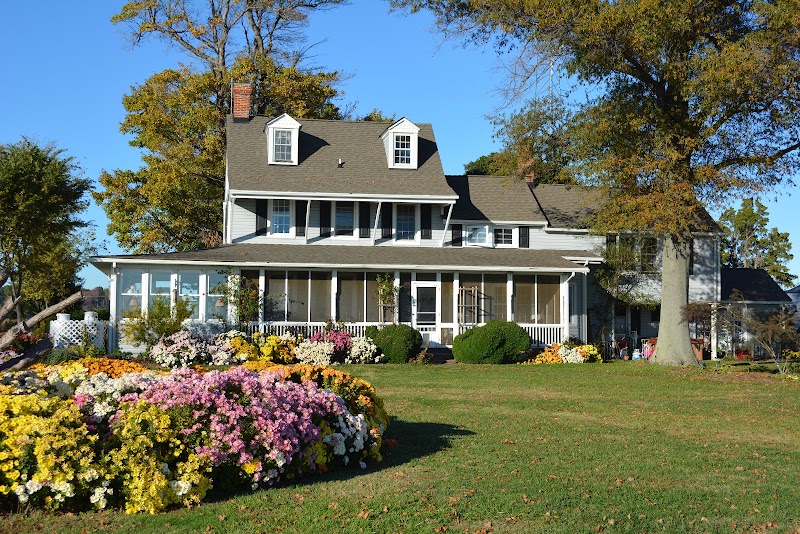 Black Walnut Point Inn - Event Venue in Tilghman Island, Maryland