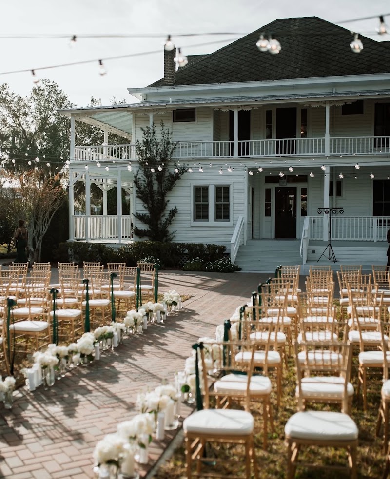 The Palm Mansion - Event Venue in Umatilla, Florida