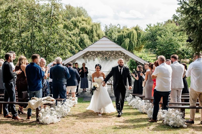 Crown Hall Farm Wedding and Event Venue - Event Venue in West Pinchbeck, Lincolnshire