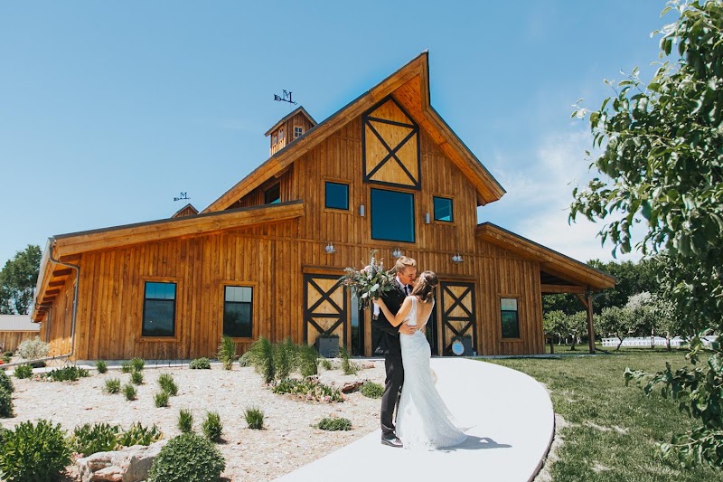 Meadow Barn at Country Orchards - Event Venue in Harrisburg, South Dakota