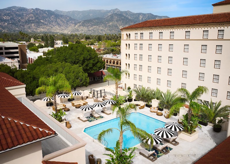 Pasadena Hotel & Pool - Event Venue in Pasadena, California