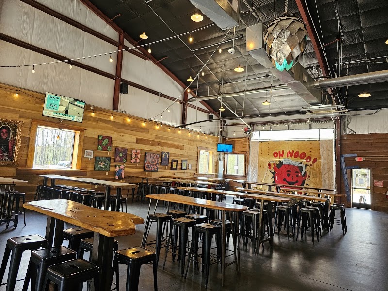 Dirtbag Ales Brewery & Taproom - Event Venue in Hope Mills, North Carolina