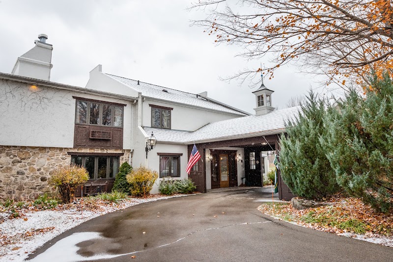 Settlement Inn & Lavender Spa - Event Venue in Fish Creek, Wisconsin