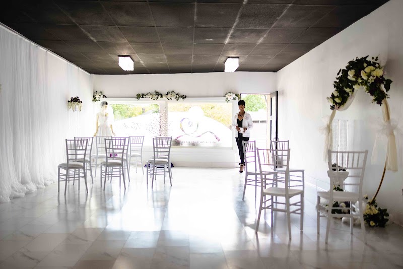 Tye the Knot, Wedding Chapel - Event Venue in Toledo, Ohio