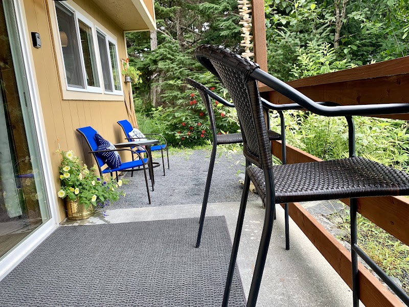 Lost Lake Guesthouse - Event Venue in Seward, Alaska