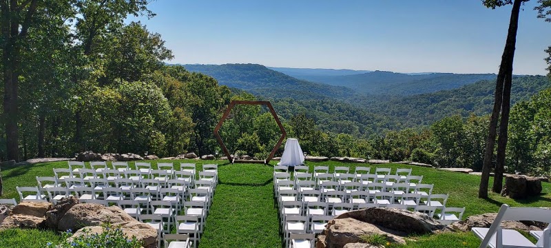 Graystone Valley - Event Venue in Walnut Shade, Missouri
