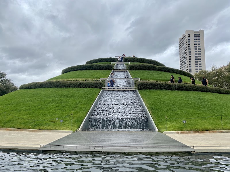McGovern Centennial Gardens - Event Venue in Houston, Texas