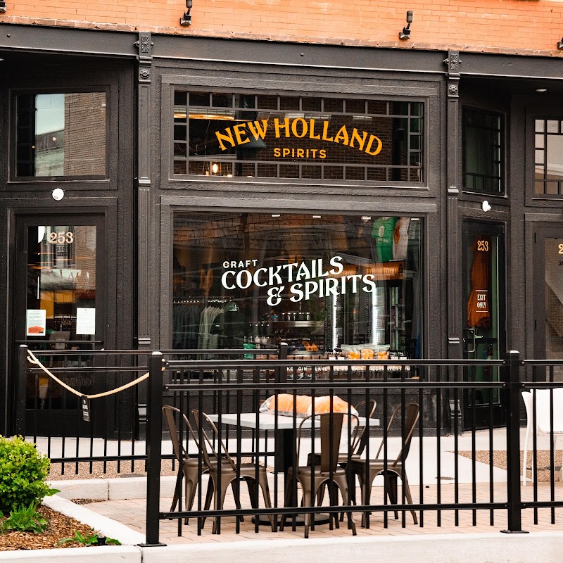 New Holland Distilling Cocktails & Bottles - South Haven - Event Venue in South Haven, Michigan