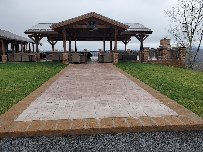 The View @ Grandview Cottages - Event Venue in Greenville, West Virginia