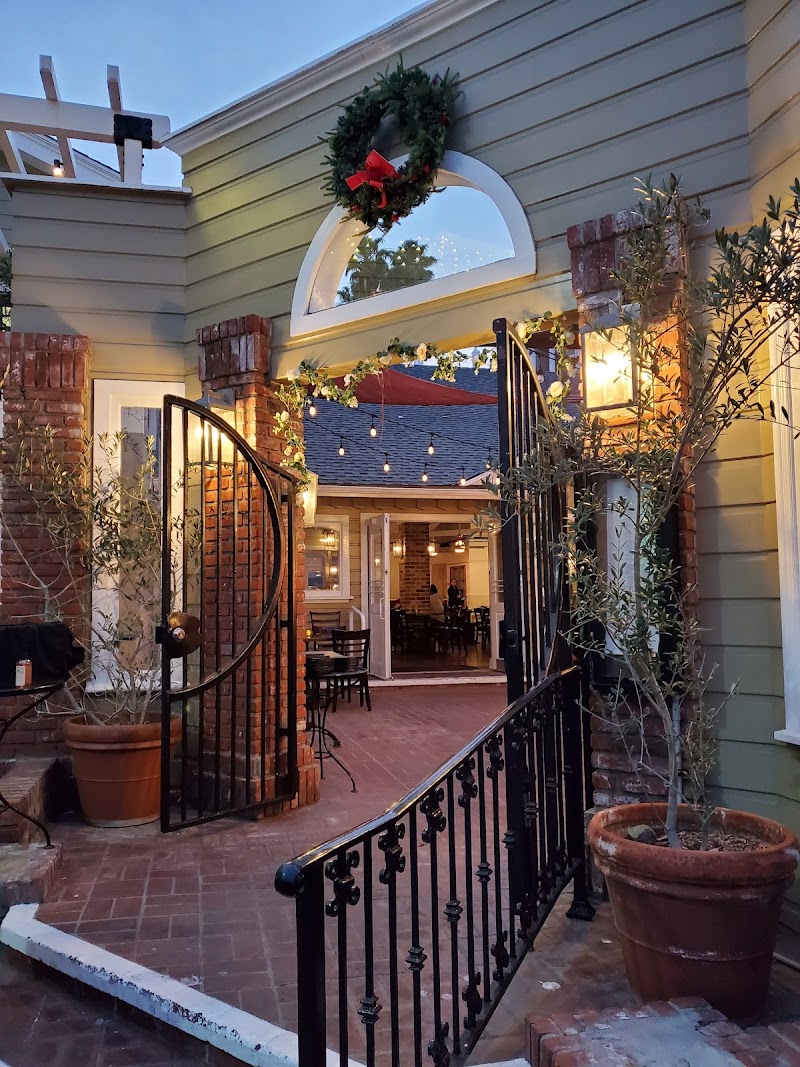 M Restaurant & Events - Event Venue in Avalon, California