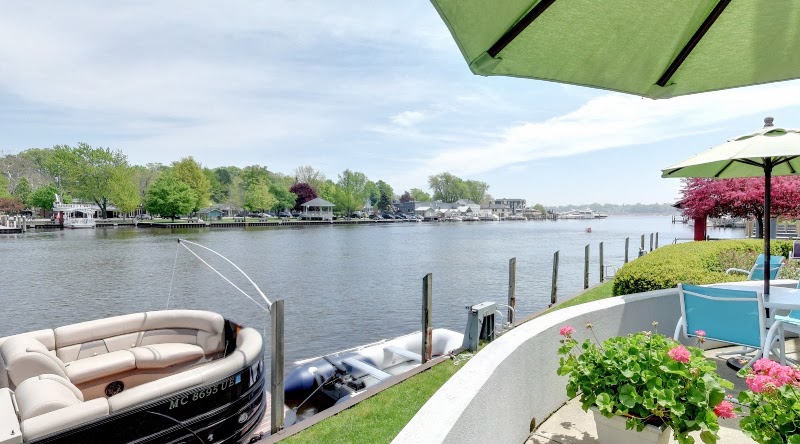 BeachWay Resort & Hotel - Event Venue in Saugatuck, Michigan