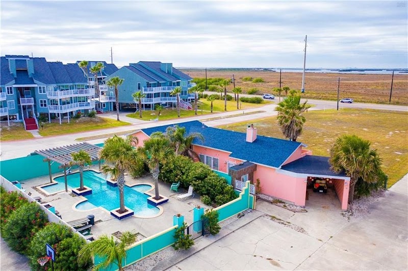 Mustang Island Beach Bungalows - Event Venue in Port Aransas, Texas