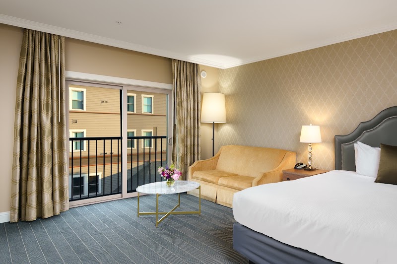 Majestic Inn & Spa - Event Venue in Anacortes, Washington