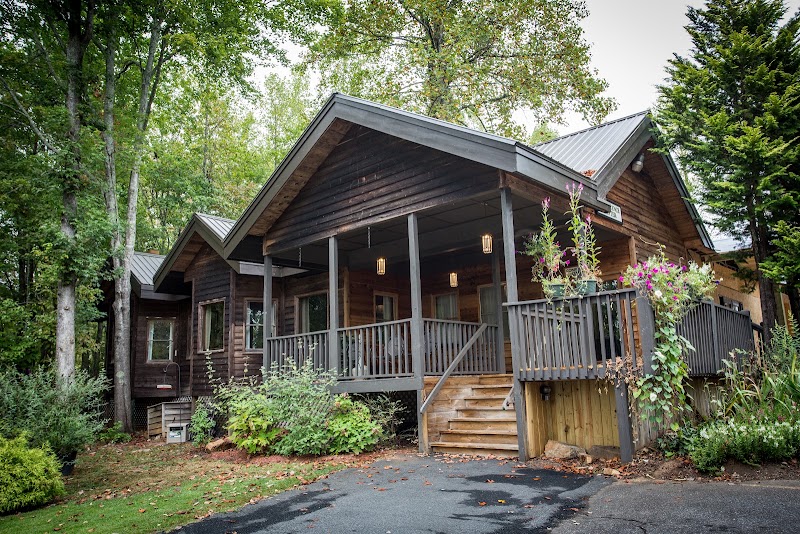 Forrest Hills Resort - Event Venue in Dahlonega, Georgia