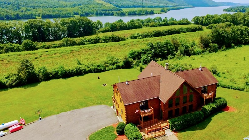 Lake View Lodge Vacation Rental - Event Venue in Lehighton, Pennsylvania