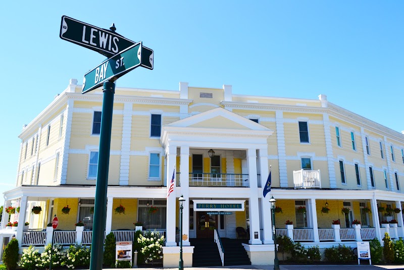 Hotel Perry - Event Venue in Petoskey, Michigan