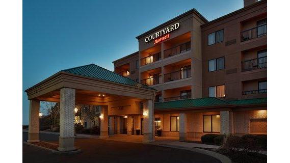Courtyard by Marriott Chicago St. Charles - Event Venue in St. Charles, Illinois