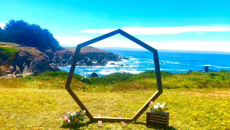 Holly's Ocean Meadow - Event Venue in Fort Bragg, California