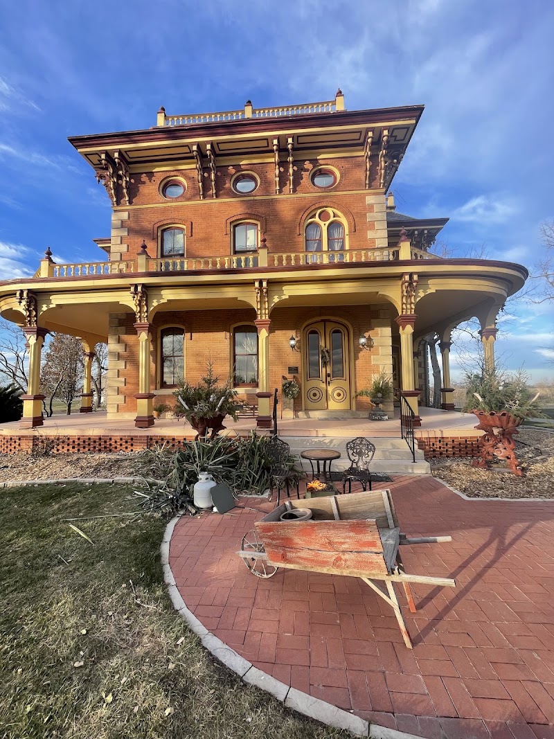 Pella Mansion Bed and Breakfast - Event Venue in Pella, Iowa