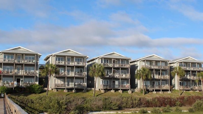 Seahorse Landing Condominiums - Event Venue in Cedar Key, Florida