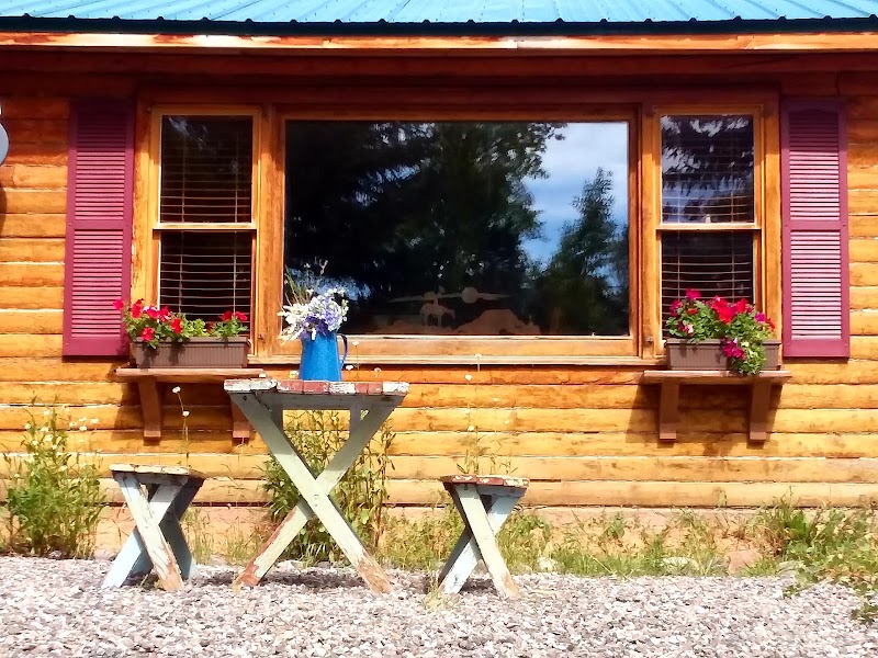 Cabins on the Wind - Event Venue in Dubois, Wyoming