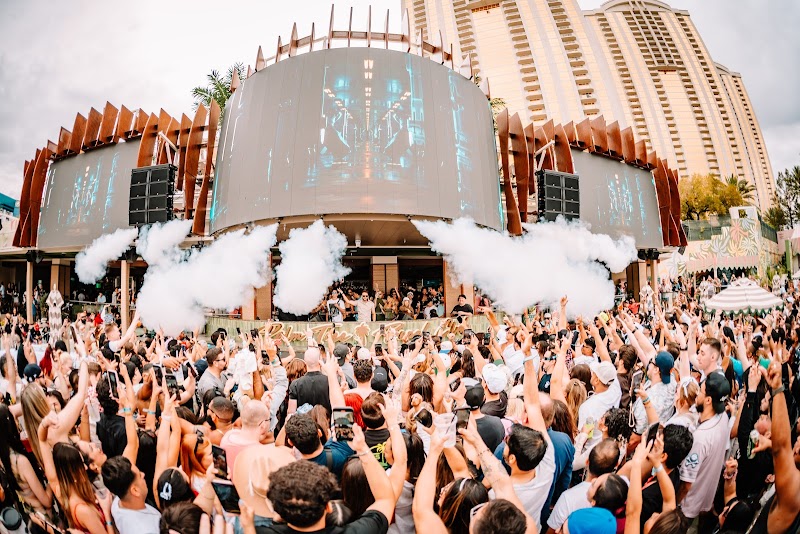 Palm Tree Beach Club - Event Venue in Las Vegas, Nevada
