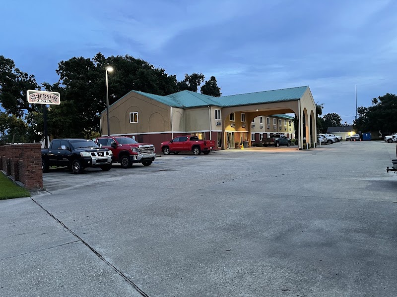 Riverside Hotel - Event Venue in Belle Chasse, Louisiana