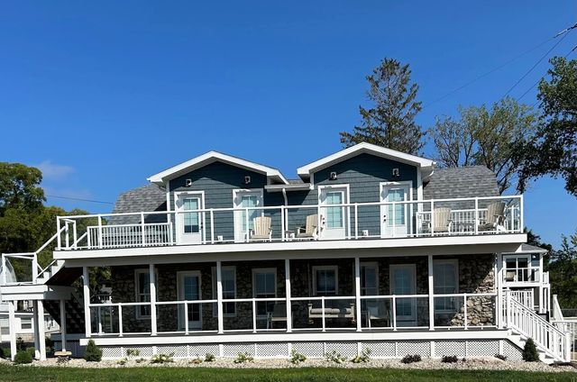 The Catawba Stone Inn - Event Venue in Port Clinton, Ohio