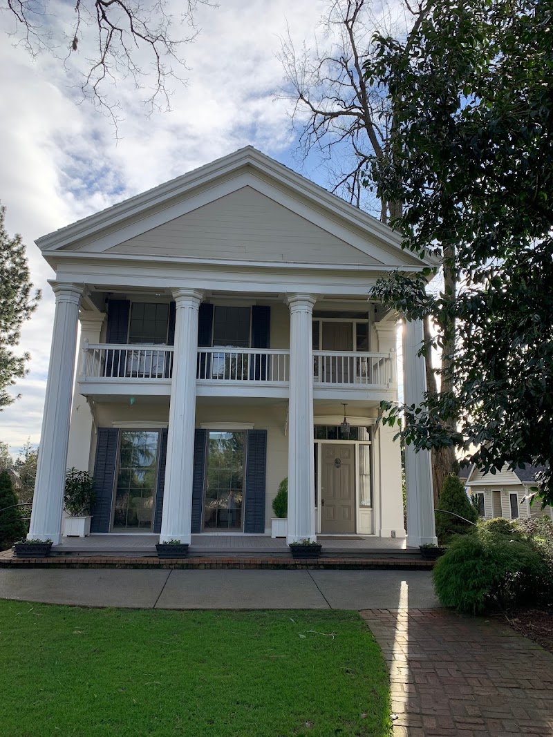 Ainsworth House & Gardens - Event Venue in Oregon City, Oregon