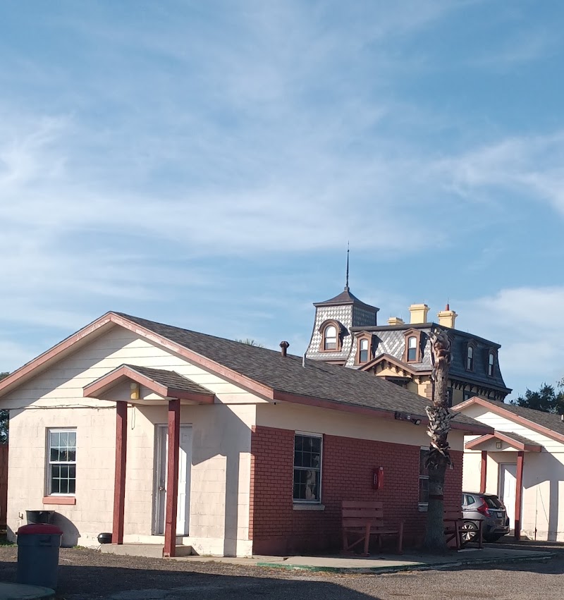 Bayfront Cottages - Event Venue in Rockport, Texas