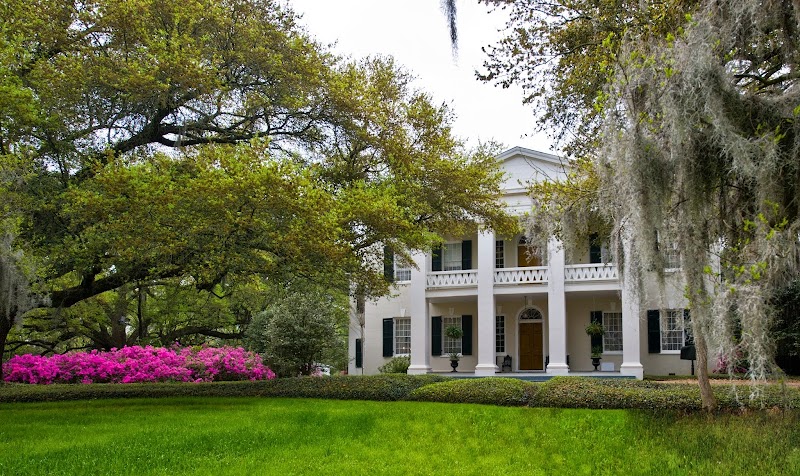 Monmouth Historic Inn & Gardens - Event Venue in Natchez, Mississippi