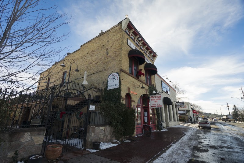 The Red Garter Inn - Event Venue in Williams, Arizona
