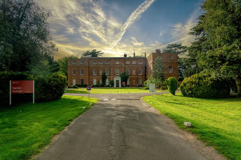 Quinton House School Wedding Venue - Event Venue in Upton, West Northamptonshire