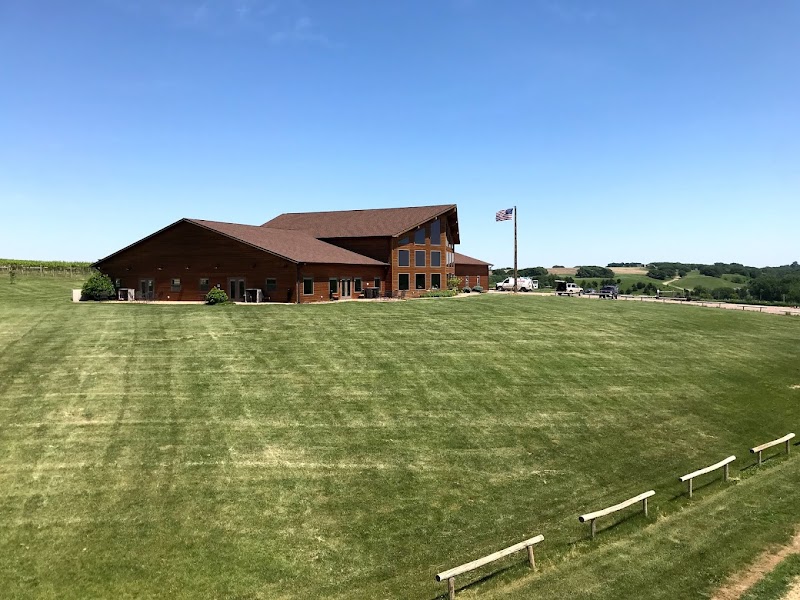 Calico Skies Vineyard and Winery - Event Venue in Inwood, Iowa