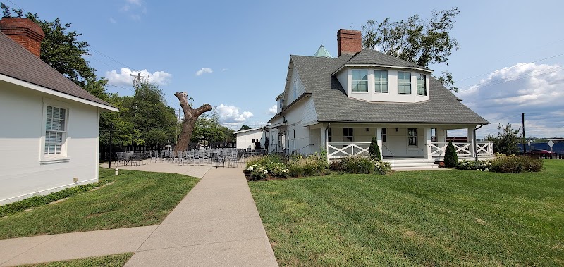 The Carriage House at Howard Steamboat Museum - Event Venue in Jeffersonville, Indiana