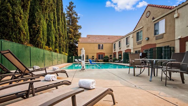 Best Western Brentwood Inn - Event Venue in Brentwood, California