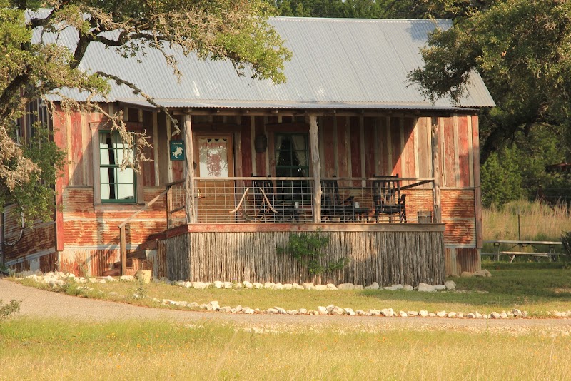 Cabins at Red Rock B&B - Event Venue in Fredericksburg, Texas