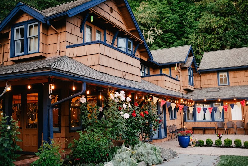 Mount Tom House - Event Venue in Harrisburg, Oregon